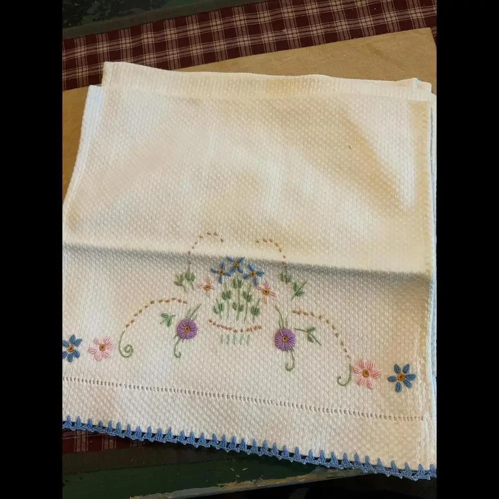 Vintage Embroidered Kitchen Towels Set 5